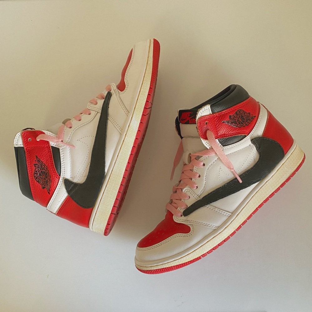 CUSTOM Air Jordan 1 High OG “Heritage”